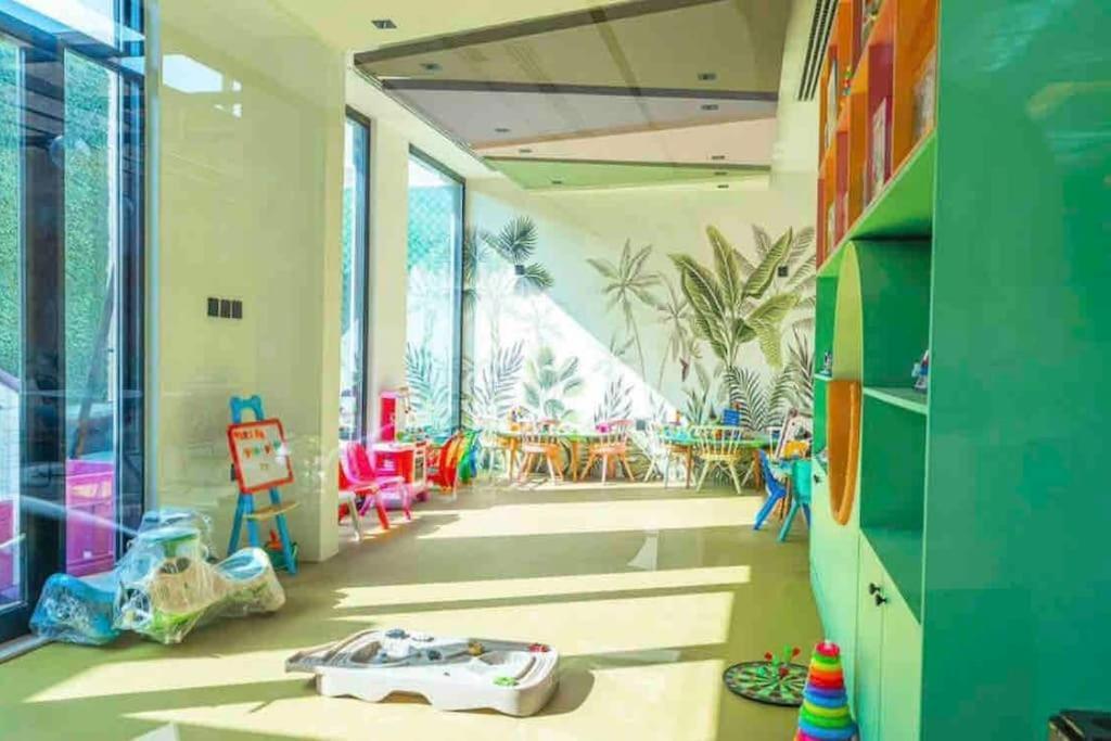 Apartment Wonderful 4beds Near Blvd *